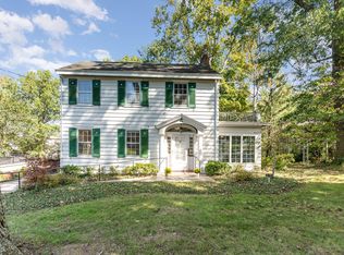 34 Beechwood Rd, Fort Mitchell, KY 41017