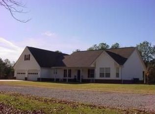 1495 Saddle Club Rd, Golden, MS 38847