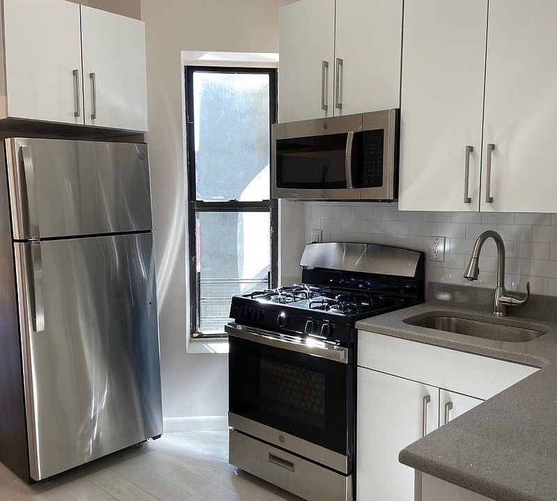 1st image of 807 Bergen St APT 4L