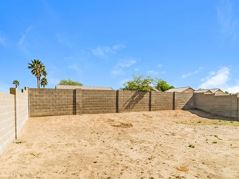 16196 W Mesquite Dr — Photo 16