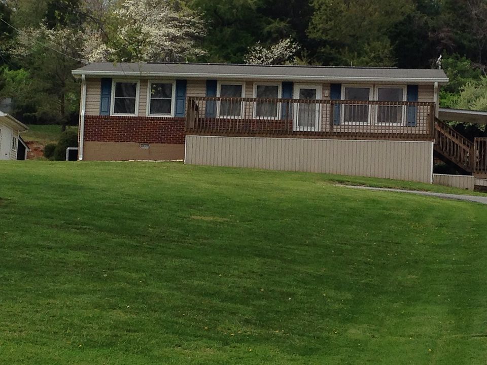 Lovely Home on 2 acres