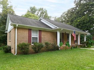 7204 Lake Dr, Matthews, NC 28104