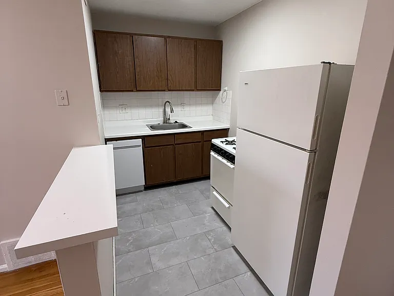 7323 Hoover Ave — Photo 15