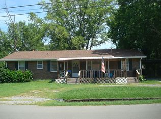 415 Lealand Ln, Lebanon, TN 37087