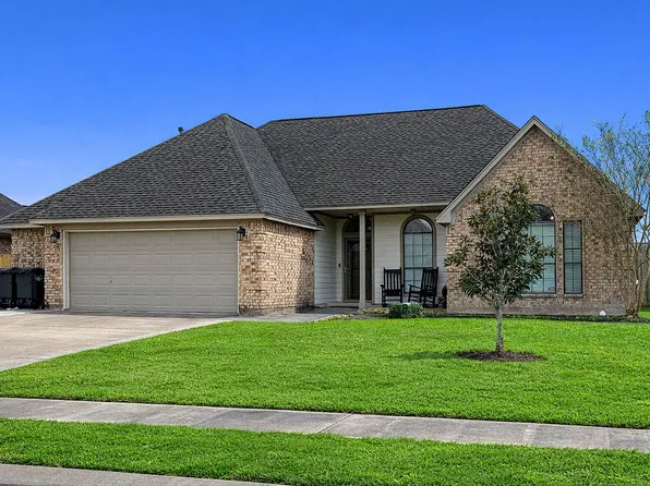 207 Hancock St, Clute, TX 77531