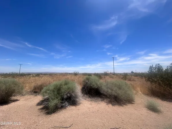 Bong Ct, California City, CA 93505