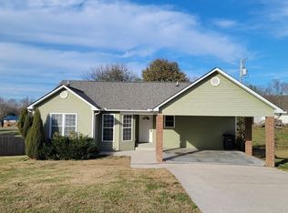 208 Phillips St, Cookeville, TN 38506