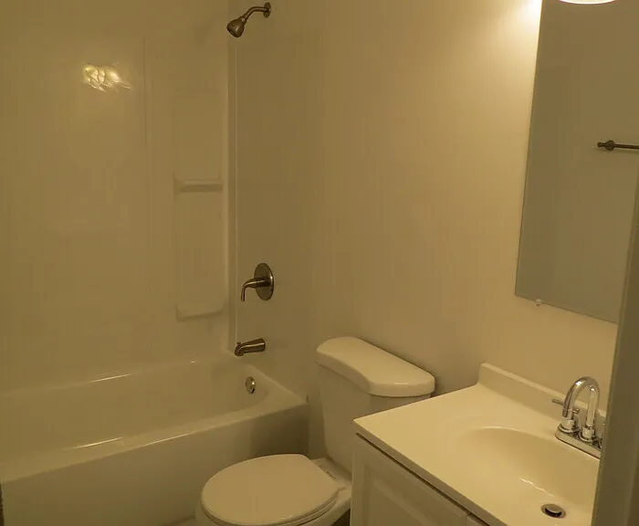 1680 Hillcrest Ave — Photo 14