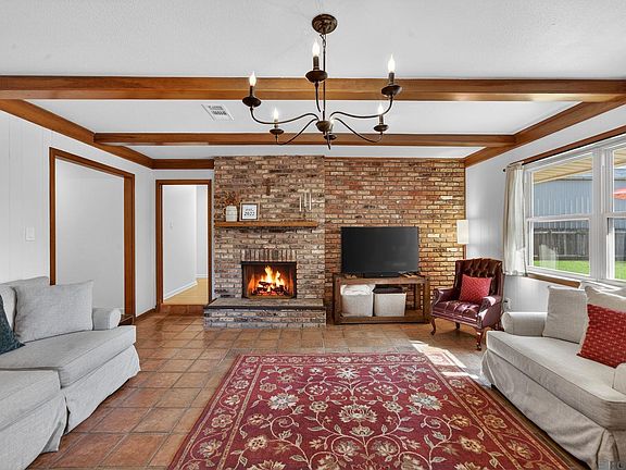 2nd image of 10656 Cal Rd