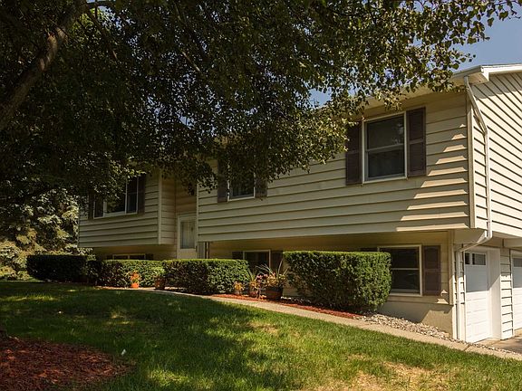 2nd image of 182 Altamont Dr