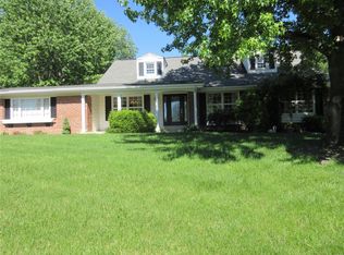404 Sunnyslope Dr, Ballwin, MO