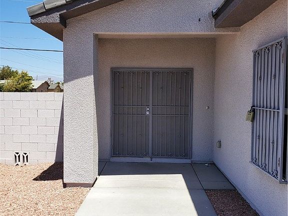5th image of 4710 E Imperial Ave
