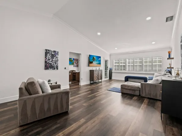 17257 Boca Club Boulevard #4, Boca Raton, FL 33487