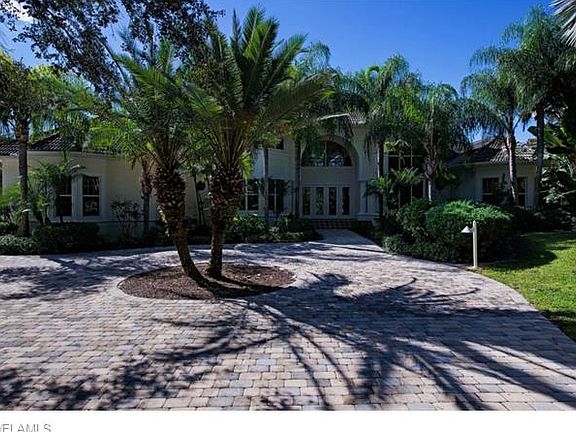 3rd image of 6660 Bottlebrush Ln