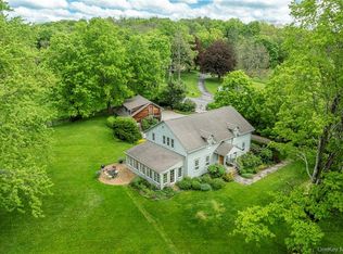 1282 Hollow Rd, Clinton Corners, NY 12514