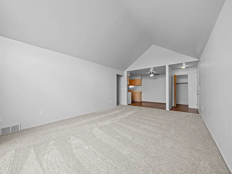 39013 Prentiss St #302 — Photo 5