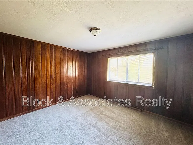 711 N Fayetteville St — Photo 11