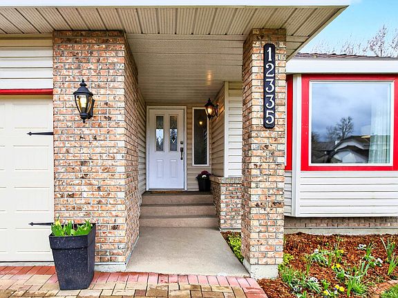 3rd image of 12335 206th St