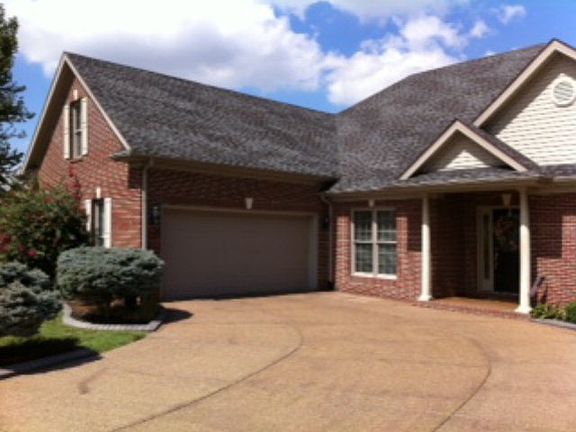 2nd image of 6672 Waterford Pl
