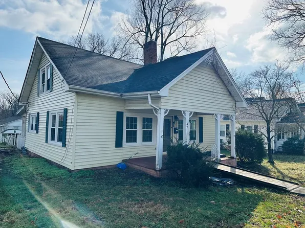 47 N Maple Ave, Cookeville, TN 38501