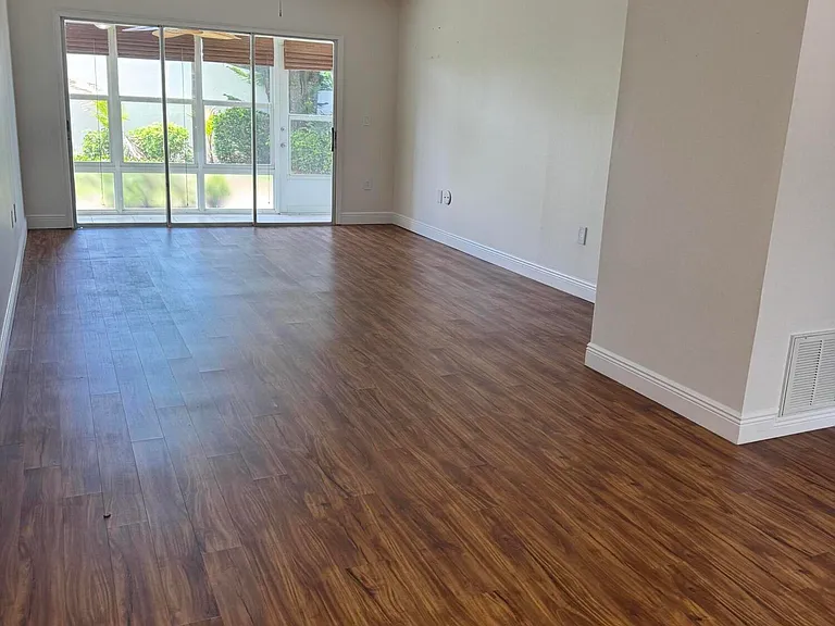 2800 Indian River Blvd #4R — Photo 5