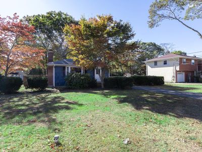 12 Applegate Drive, Mastic, NY, 11950