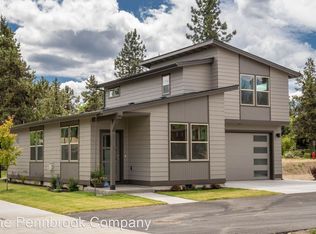 25 NE Cessna Dr #2, Bend, OR 97701