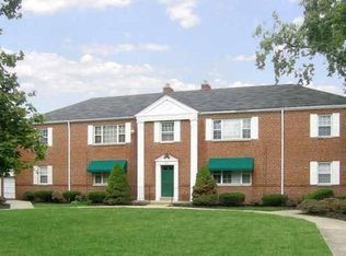 320 S 10th St #F585BB64B, Philadelphia, PA 19107