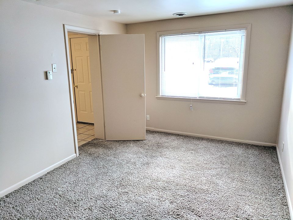 2nd image of 11549 Us 27 APT 3