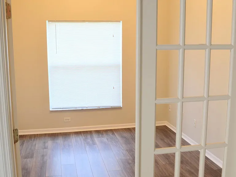 1724 Tealbriar Ave — Photo 31