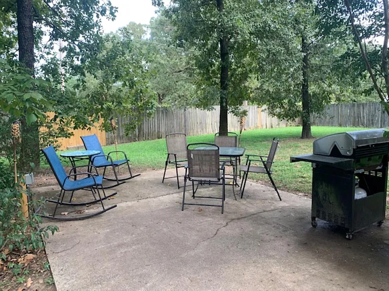 122 Pecan Valley Dr — Photo 29