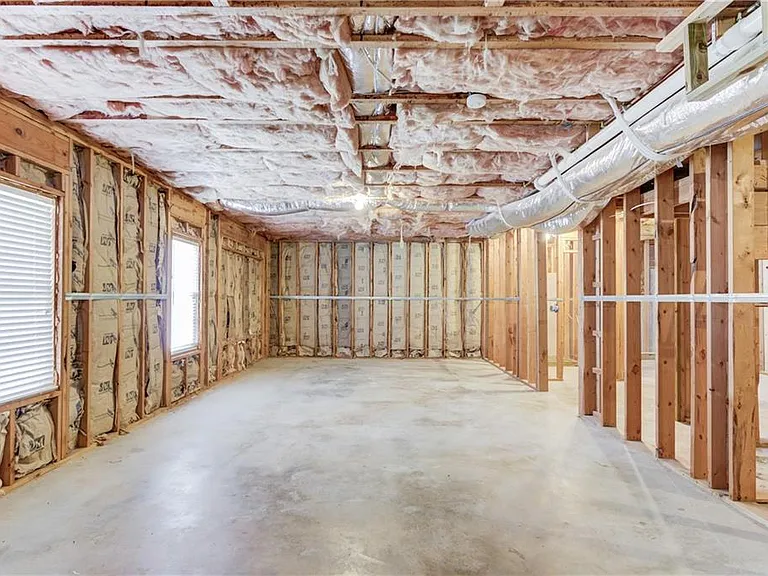 5135 Amberden Hall Dr — Photo 24