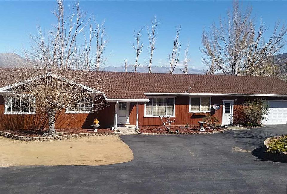 2nd image of 250 Pine Nut Rd