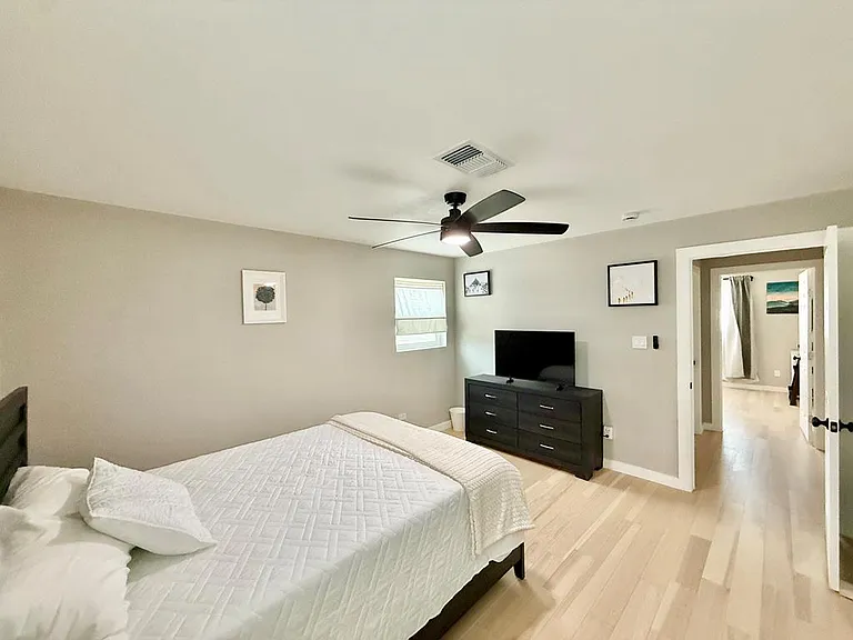 200 Santa Rita Dr — Photo 9