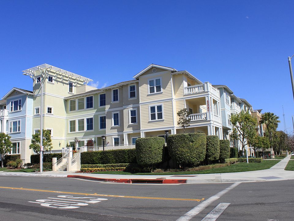 1st image of 2367 Jefferson St Unit 315