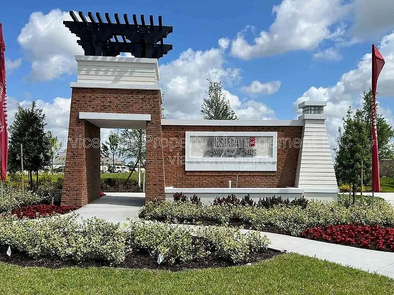 33031 Tulip Petal Ln — Photo 3