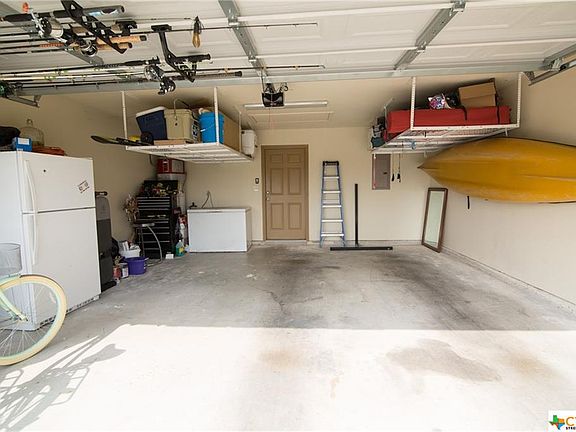 5th image of 2120 Yellow Rose Way