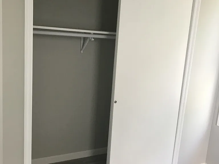 497 Yates St — Photo 14