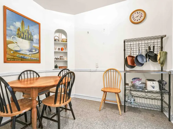 84-51 Beverly Road image 13 of 20