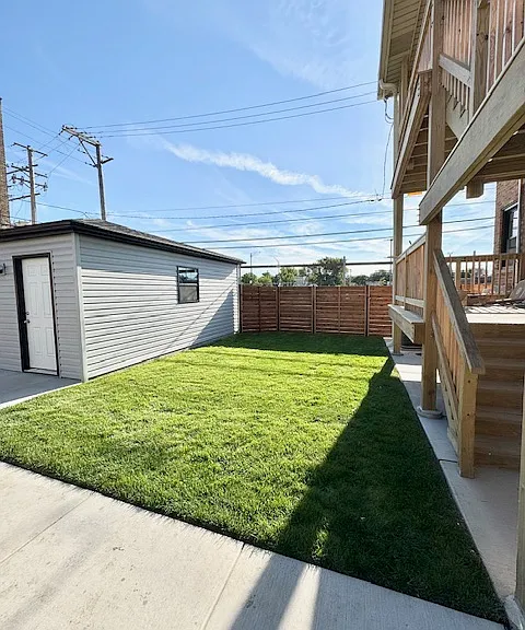 4816 W Henderson St #G — Photo 25
