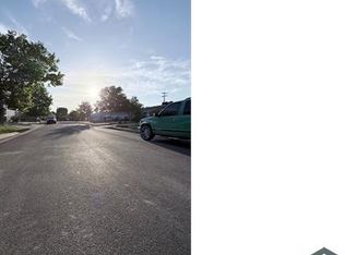 20343 Itasca St, Chatsworth, CA 91311