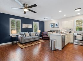 5422 Leonard St, Fernandina Beach, FL