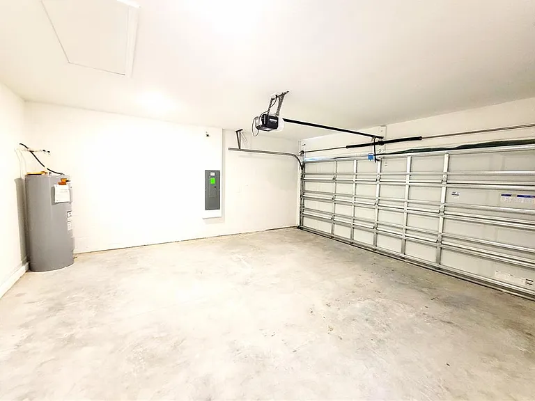 1469 Deepwater Cir — Photo 26