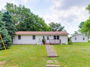309 N Buchanan St, Heyworth, IL 61745