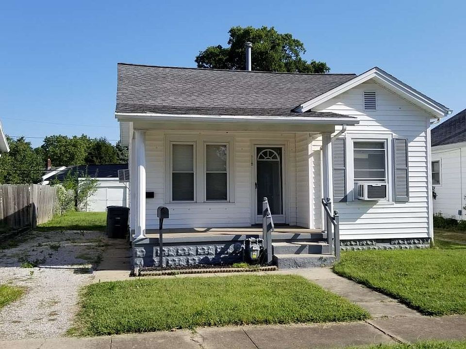 1st image of 712 E Parkland Ave