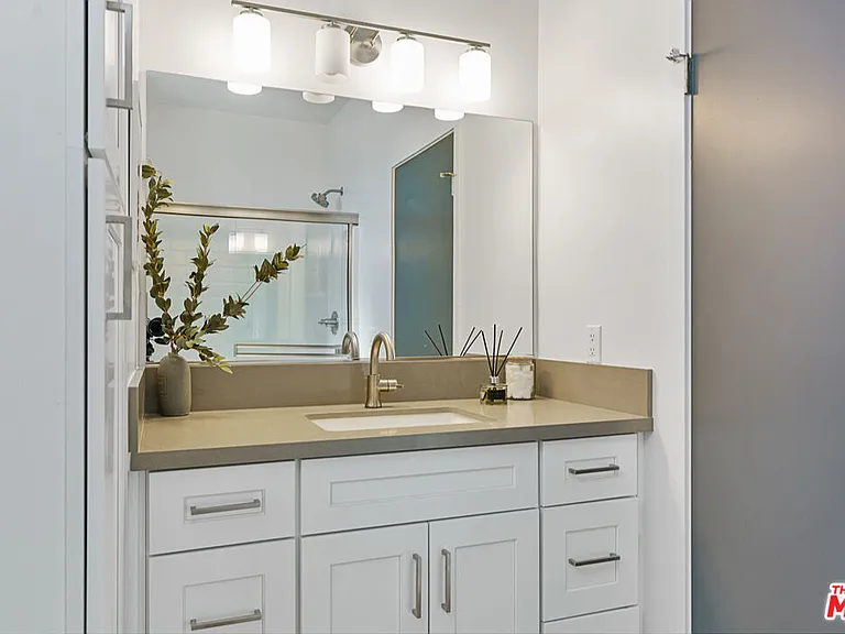 14651 W Sara Ln — Photo 19
