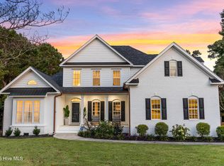 649 Blue Point Dr, Wilmington, NC 28411
