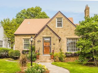 2135 Pinehurst Ave, Saint Paul, MN 55116