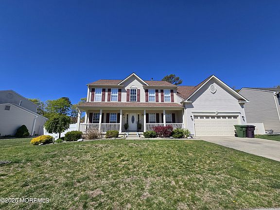 2nd image of 56 Timberline Road