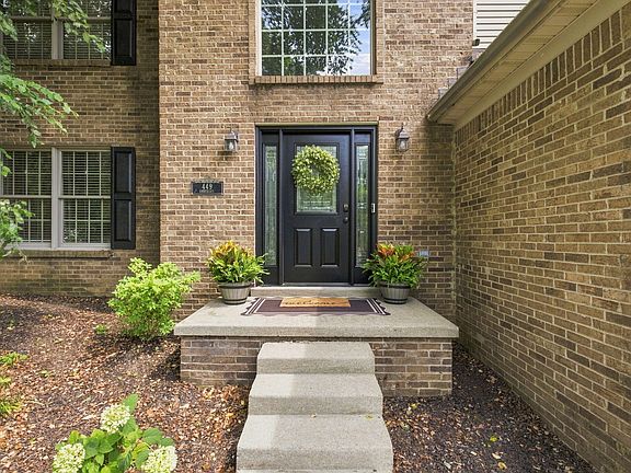 4th image of 449 Amberley Dr